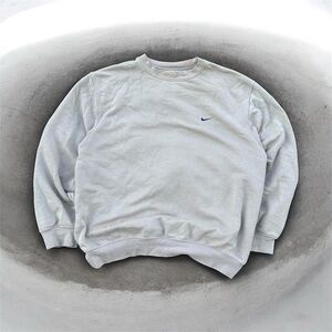 Vintage Nike crewneck sweater